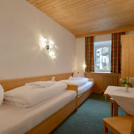 Posthotel Szálloda Mayrhofen