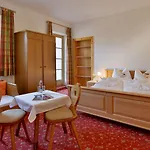 Otel Posthotel Mayrhofen